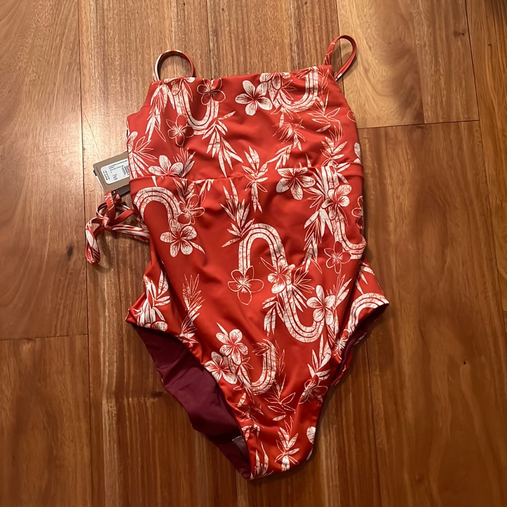 NEVERWORN ONE PIECE PATAGONIA SWIMSUIT
